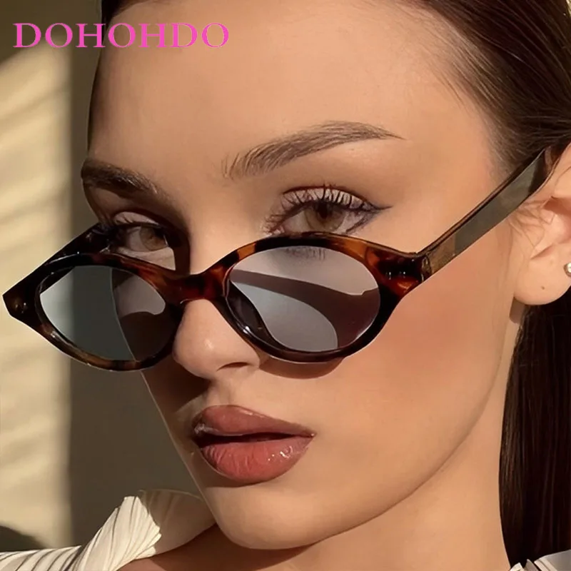 

Retro Punk Small Oval Frame Women Sunglasses Luxury Design Rivets Decorate Men Sunglass Drive Travel Unisex Eyewear UV400 Lentes