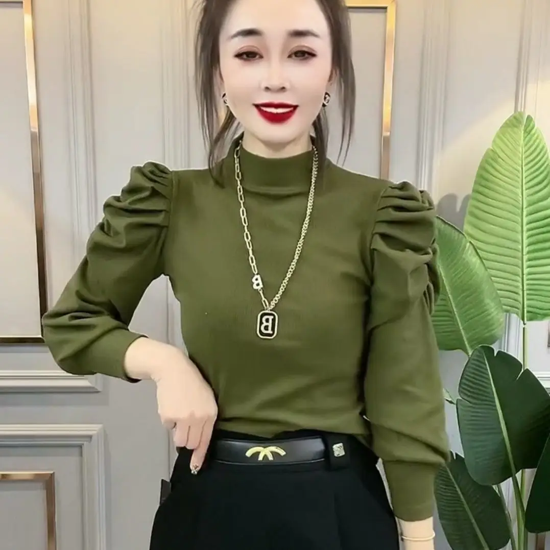 Olive color
