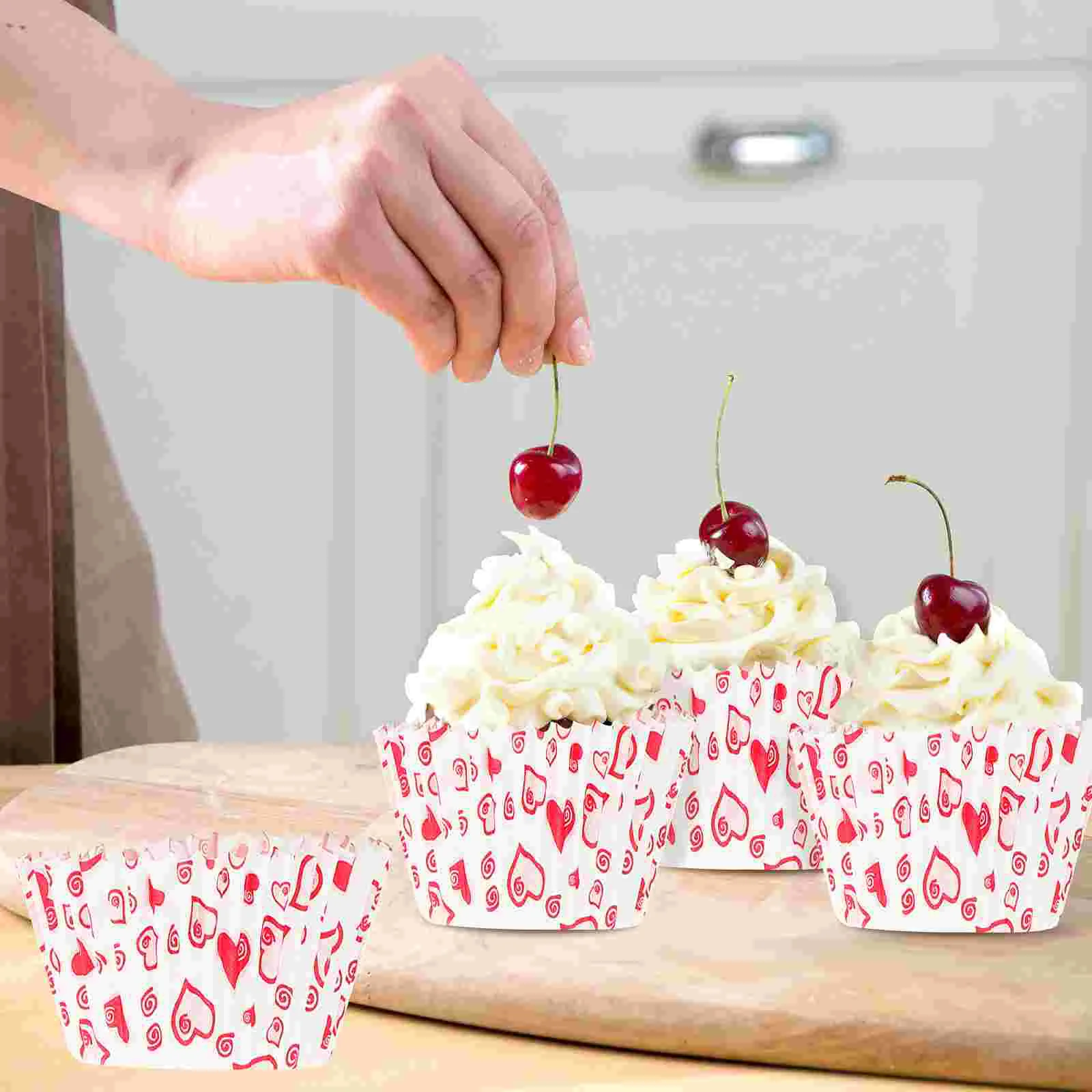 400 Pcs Love Cake Tray Paper Baking Cups Cupcake Liners Muffin Lining Decorations Valentine Wrappers Wedding Sweet Treats