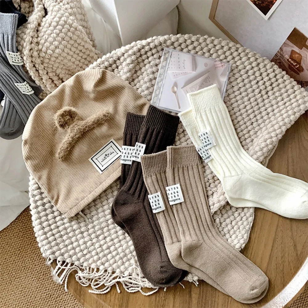 New Middle Tube Knitted Socks Keep Warm Cotton Women's Sock Cloth Label Mid-tube Sock Winter