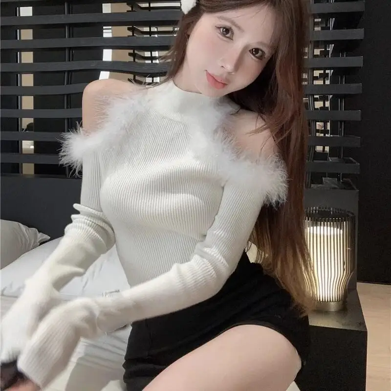 

Сексуальный стильный вязаный свитер в стиле пэчворк с открытыми плечами, топ для женщин, осенне-зимний модный сексуальный свитер, новый стиль