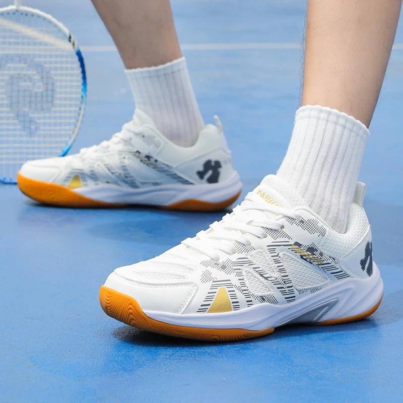 Men Badminton Shoes Breathable Badminton Footwear Wear-Resisting Outdoor Sneakers Men Non Slip Badminton Sneakers Big Size 39-45
