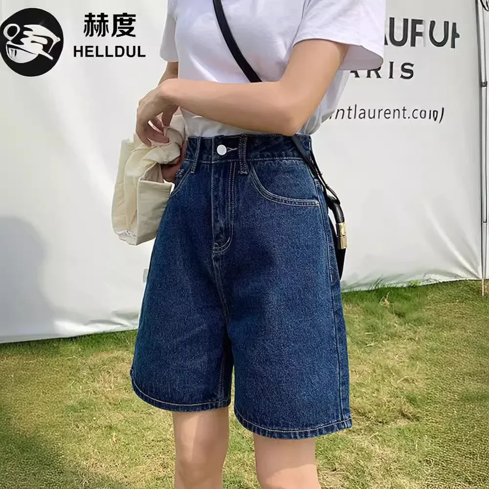 Pantaloncini di jeans a gamba dritta larghi estivi 2024 Pantaloni casual a cinque pezzi versatili a vita media con marchio alla moda stile coreano