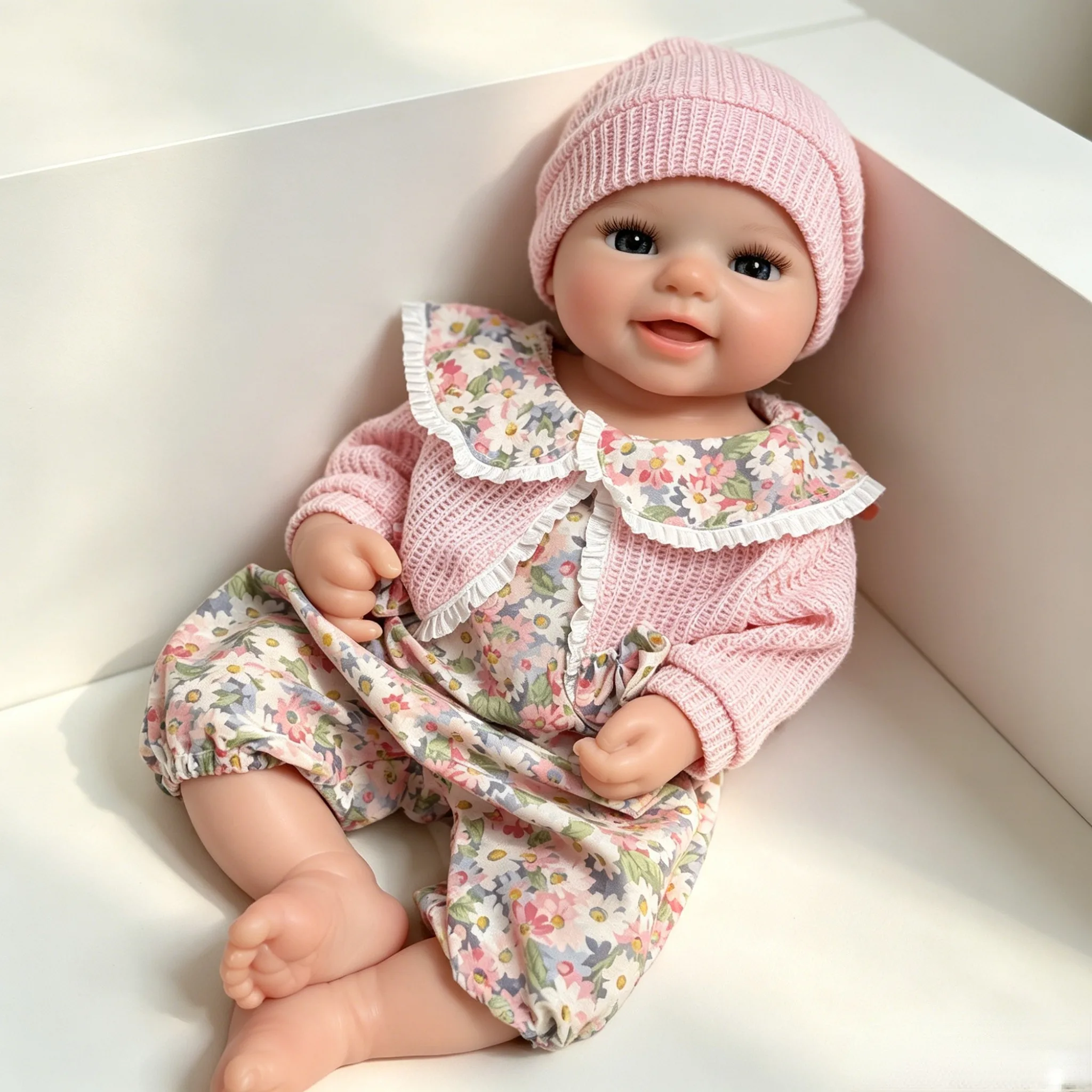 

16 inch Handmade Full Silicone Reborn Baby Girl Doll Lifelike Soft Touch Realistic Newborn Collectible Gift