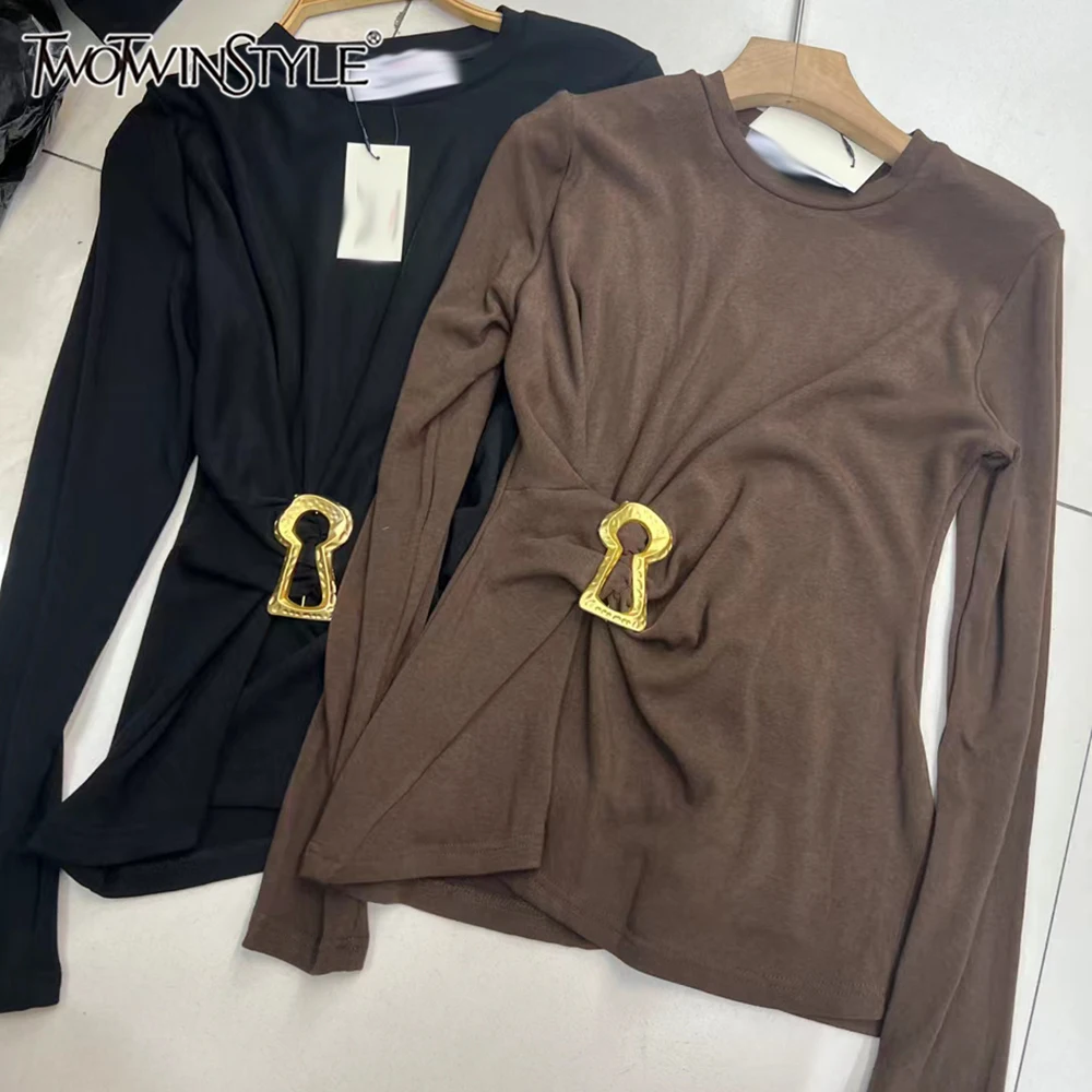 

TWOTWINSTYLE Solid Slimming Spliced Folds Casual T Shirts For Women Round Neck Long Sleeve Autumn Chic T Shirt Female KTS551134