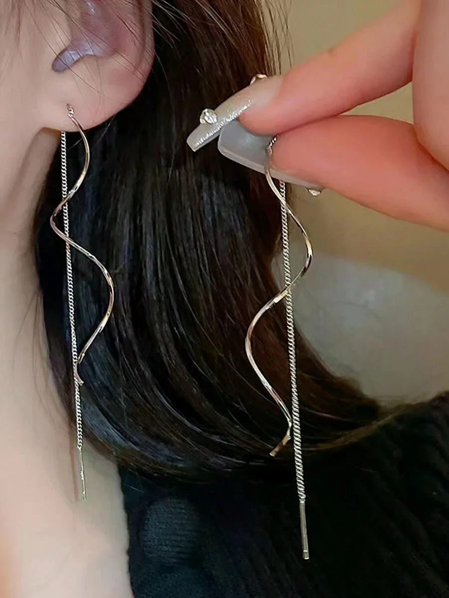 1pair Silver Tone Fashionable Metal Twisted Geometric Ear Threaders Elegant Casual.Valentine's Day Accessories