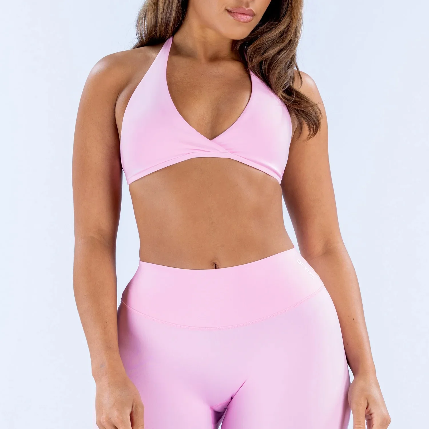 New female seamless back-support sports bra, suitable for outdoor running and fitness activities, for exercise