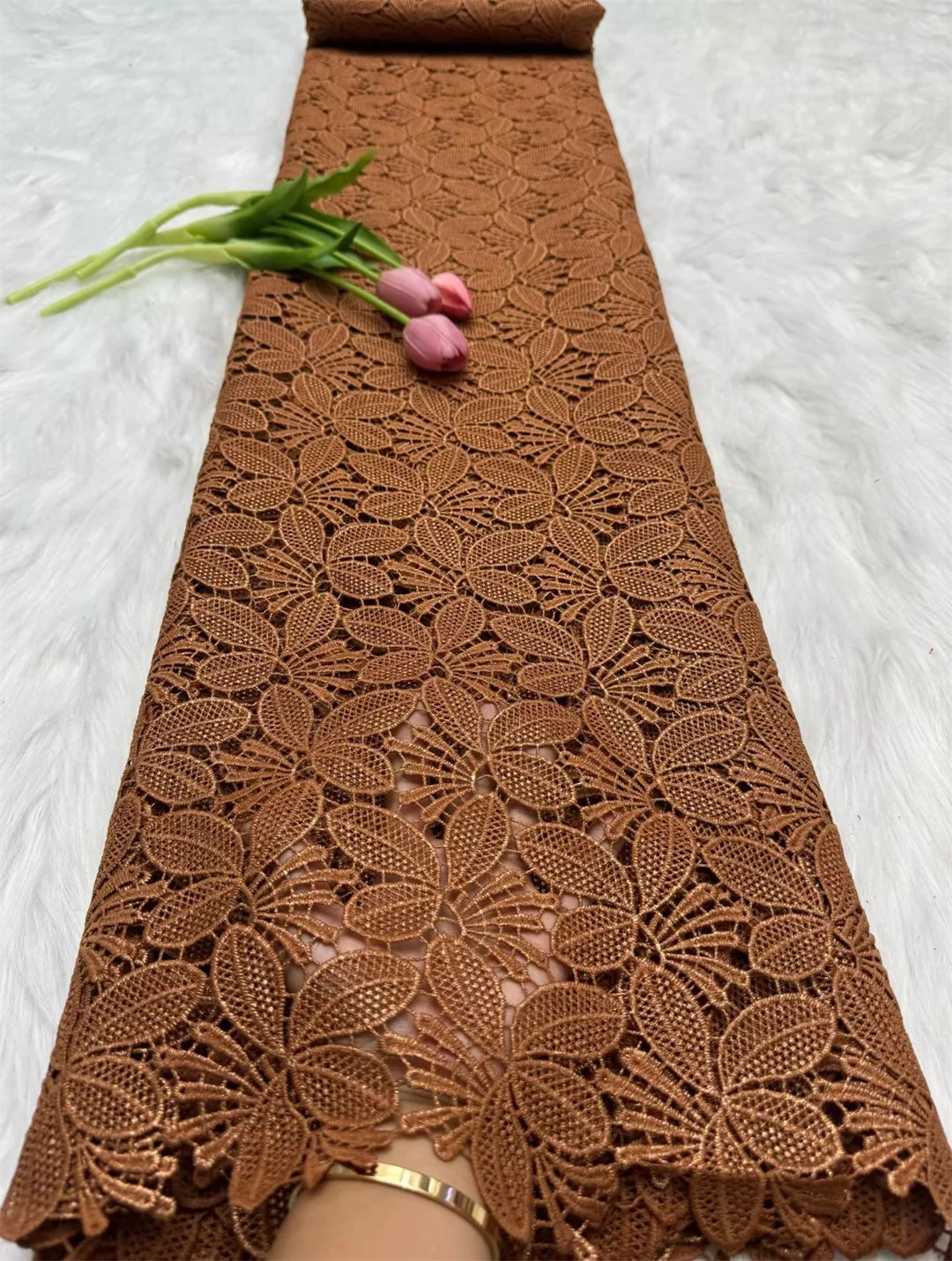 

Африканский гипюровый шнур, кружевная ткань 2026, высококачественная водорастворимая французская кружевная ткань для женщин, платья для дня рождения