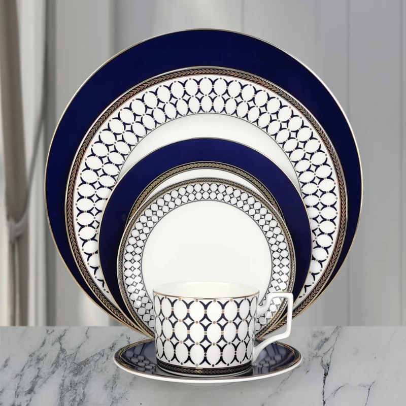 

European style light luxury ceramic tableware bone china bowl and plate set soup plate Western steak plate kitchen plates sets