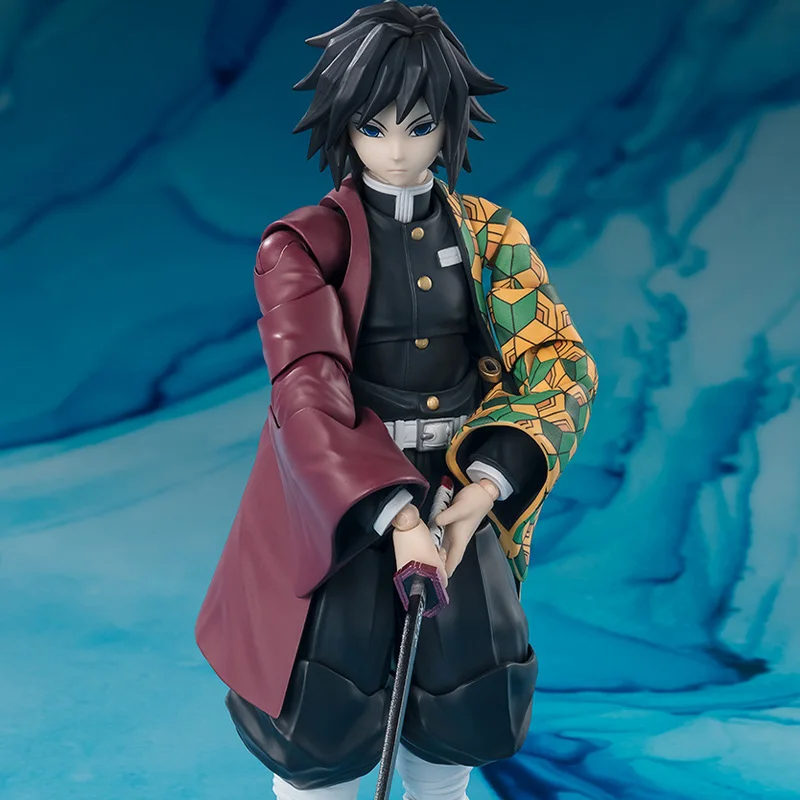 In Magazzino Bandai Originale SHFiguarts SHF Demone Slaye Giyu Tomioka Anime Action Figure Modello Giocattolo Finito Regalo per I Bambini