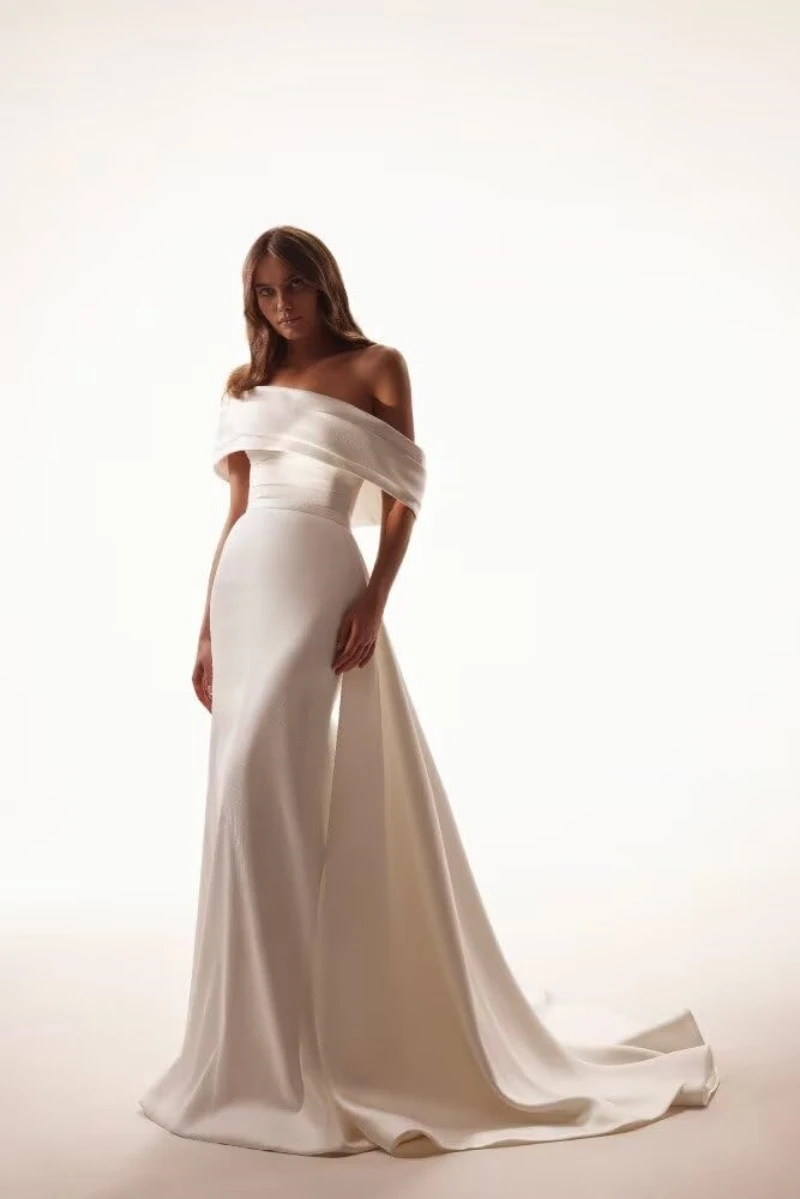 

Off Shoulder Wedding Dresses for Bride Boho Mermaid Satin Bridal Dresses for Bride Sleeveless Gowns with Train for Women