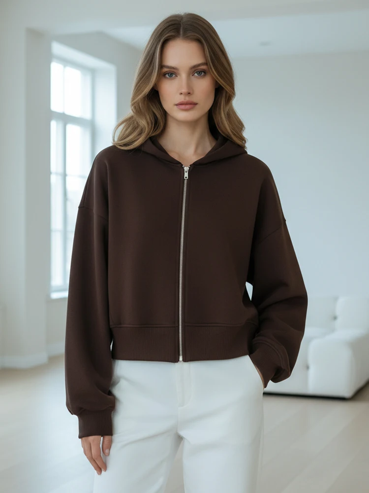 

Cozy Zippered Women Hooded Sweatshirt Casual Full Sleeve V-neck Pockets Drawstring Short Hoodie 2026 Lady Commute Street Wear