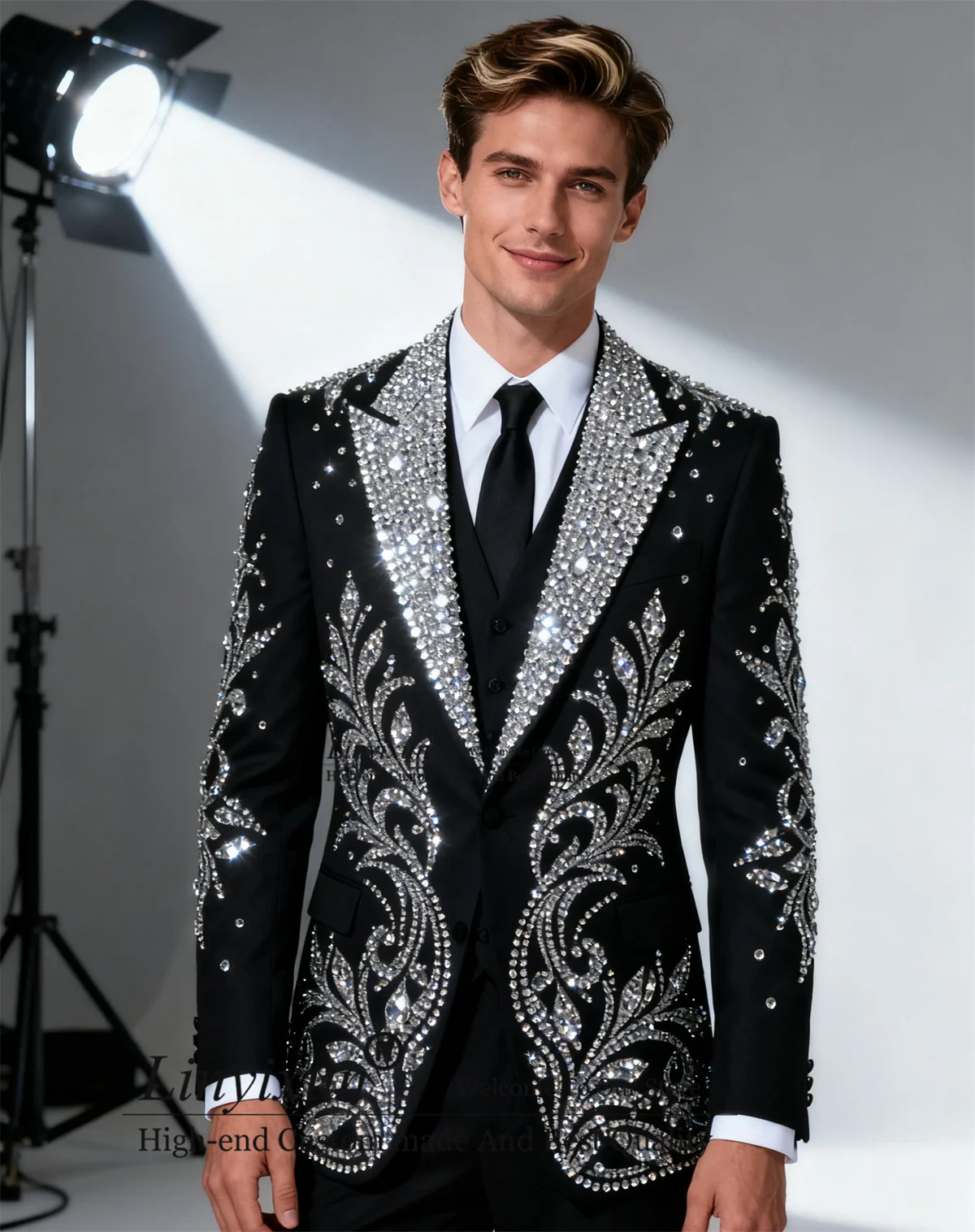 

High End Crystals Rhinestons Tuxedos Men Suits Customized Slim Fit Wedding Groom Blazers 3 Pieces Sets Party rajes para hombre