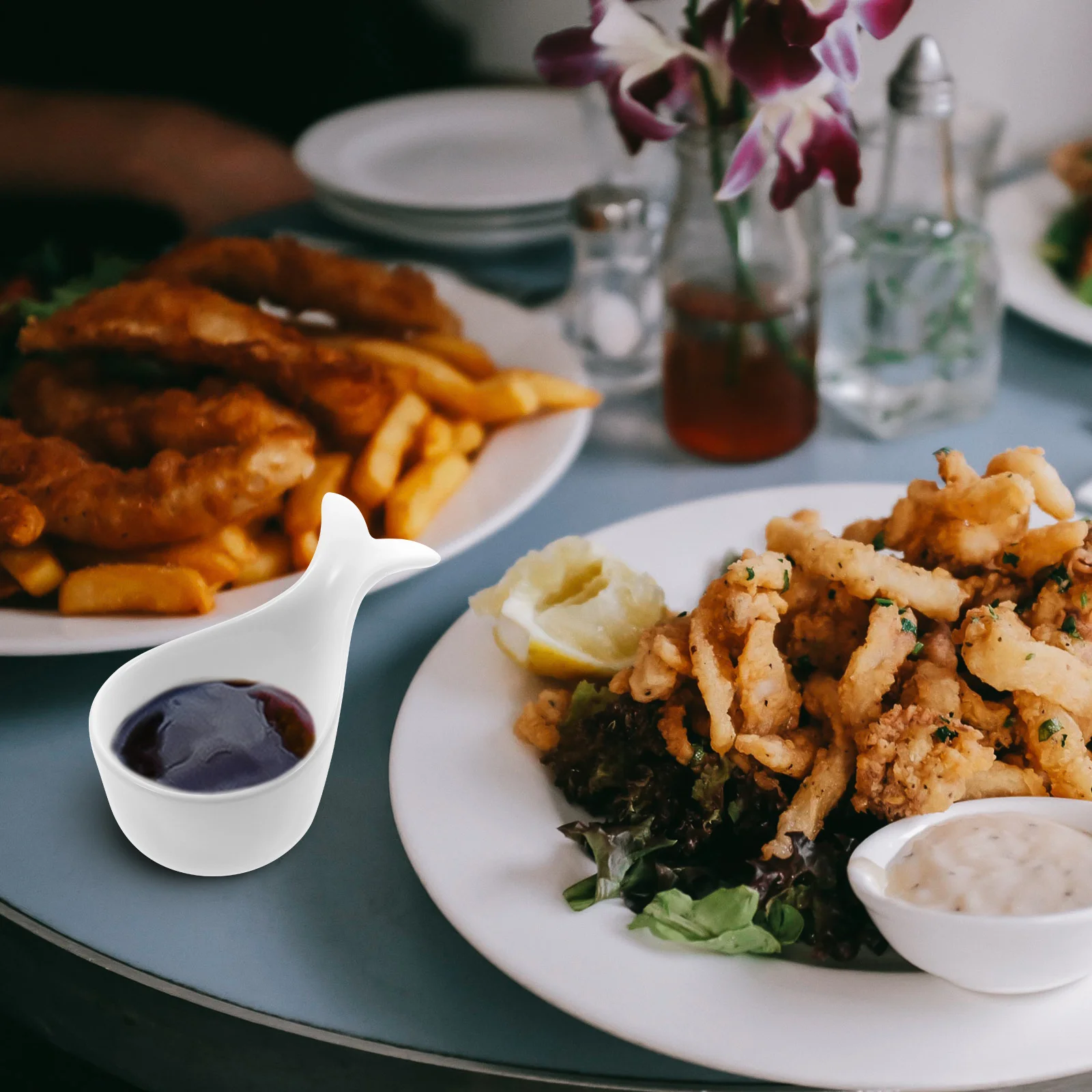 

6Pcs Ceramic Sauce Dish Whale Tail Shape Mini Bowl Creative Relish Plate Sauce Serving Small Food Container Fruit Bowl Kitchen