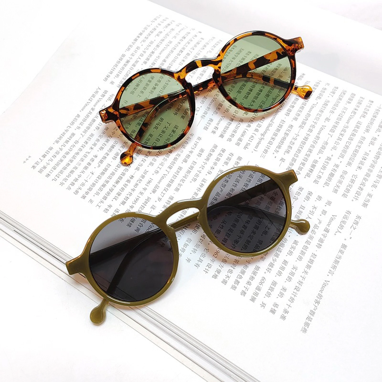 Kids Baby Sunglasses Trendy UV Protection Summer Outdoor Travel Round Glasses for Girls Boys