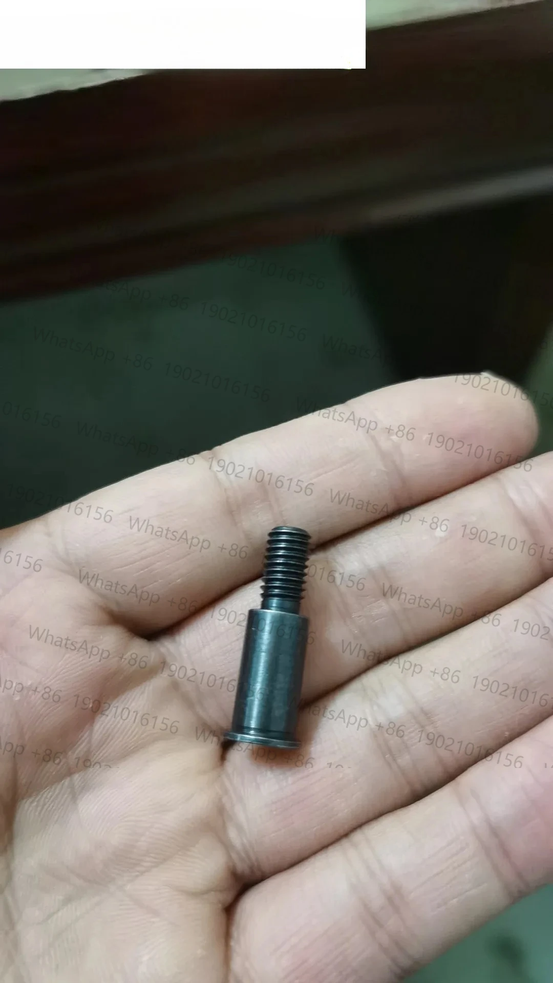 

2pcs 210 edge banding machine tracking screw