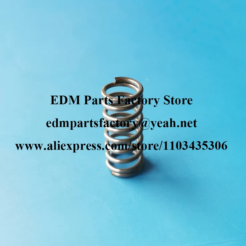 

100445898, 445.898 Пружина сжатия для Charmill es