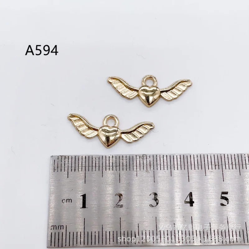 Factory Direct Sales 100Pieces DIY Ornament Zinc KCColor Peach Heart Wings Pendant Necklace Clothing Widget
