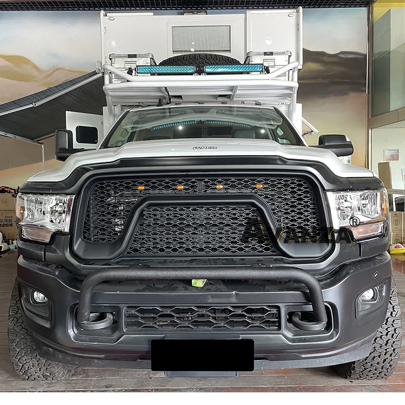 Auto Parts Grill RAM 2500  With Led Lights Front Bumper Grille Modification Accessories Decoration For Dodge RAM2500 2019-2023