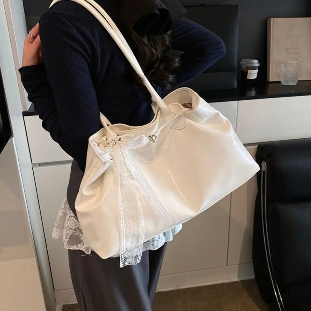 

Cute PU Leather Shoulder Bag Solid Color with Bow Lace Pendant Versatile Armpit Bag Tote Bag Large Capacity Underarm Bag Girls