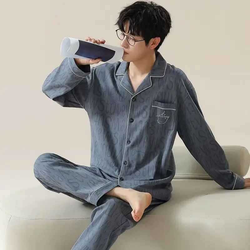 بيجامة رجالية، نمط الربيع والخريف، بأكمام طويلة، نمط جديد لخريف 2025 للرجال، مقاس كبير، سترة صوفية طية صدر السترة، ملابس مريحة، يمكن ارتداؤها في الخارج
