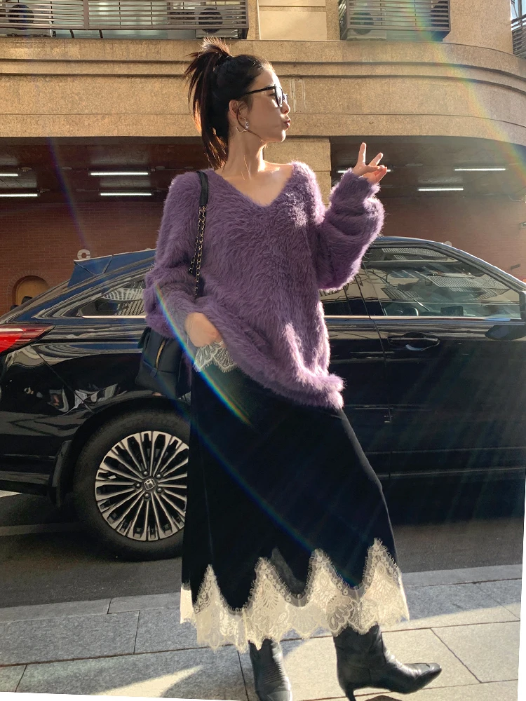 

Fashion 2024 Spring Autumn Elegant French Style Hepburn Wind Lace Splicing High quality Velvet Sexy Long Skirts for Women