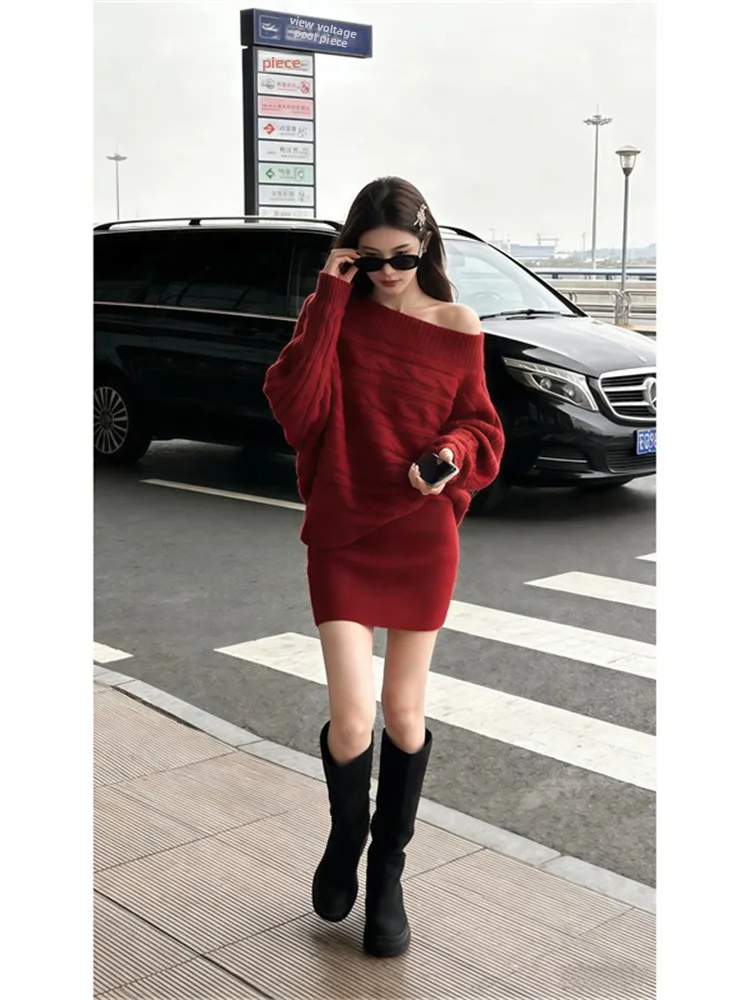 

Faionable mat oulder-baring Red Top And High-waisted Skirt Set for Women Spring 2026 New Arrival Unique Sle