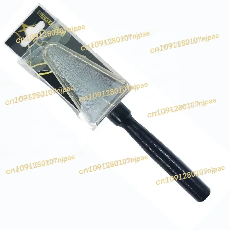 

2025 НОВАЯ треугольная щетка-пуходерка, оптовая продажа с фабрики, деревянная ручка, инструмент для ухода за шерстью домашних животных, мягкий нежный треугольный инструмент