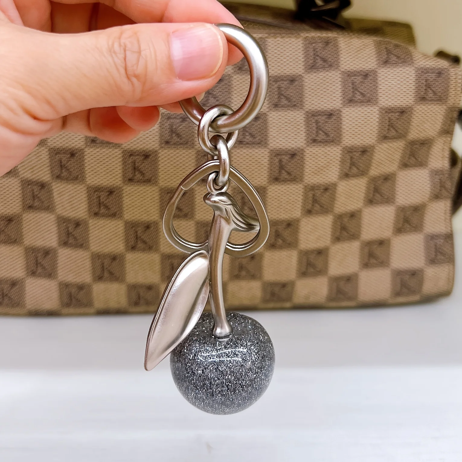 Cherry Charm Handbag Pendant Keychain for Women's Exquisite Internet-famous Crystal Cherry Bag Accessories High-Grade Pendant