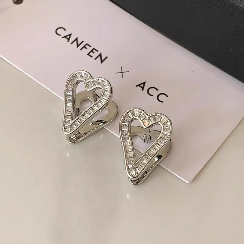 French Sparkling Zircon Heart-shaped Ear Buckle for Women Vintage High-end Double-sided Design Trendy Fashion Exquisite Earrings