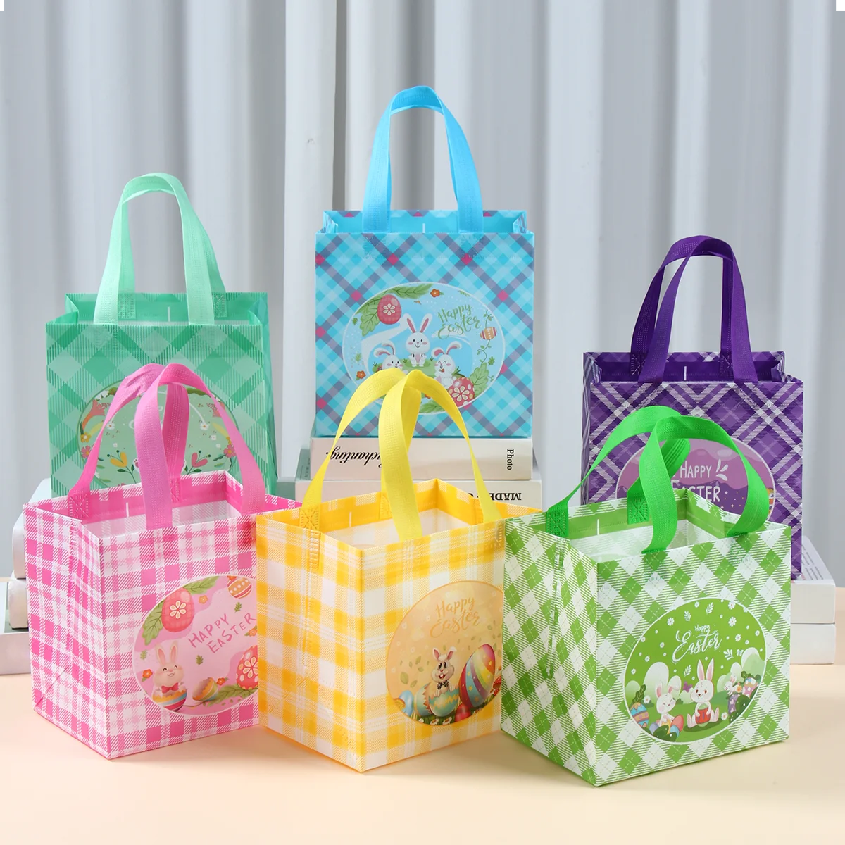 Bolsa colgante no tejida impermeable de conejito de Pascua feliz, decoraciones para fiesta de Pascua, suministros de recuerdos para niños, bolsas de regalo de dulces de conejo, 4/6 Uds.