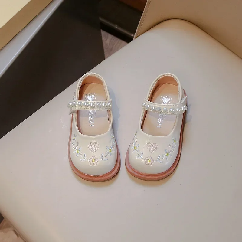 Girls' PU Leather Shoes Spring Autumn New Korean Baby Girl Embroidered National Style Pearl Soft Sole Princess Flats Loafer