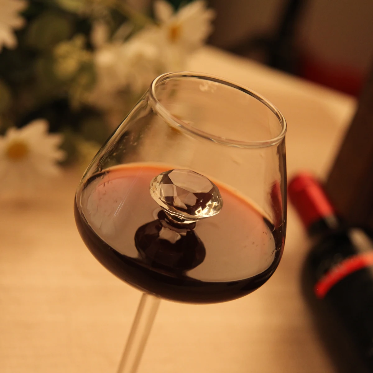 

Transparent Diamond Interior Inner-Fold Diamond Stem Wine Glass Champagne Glass Red Wine Glass
