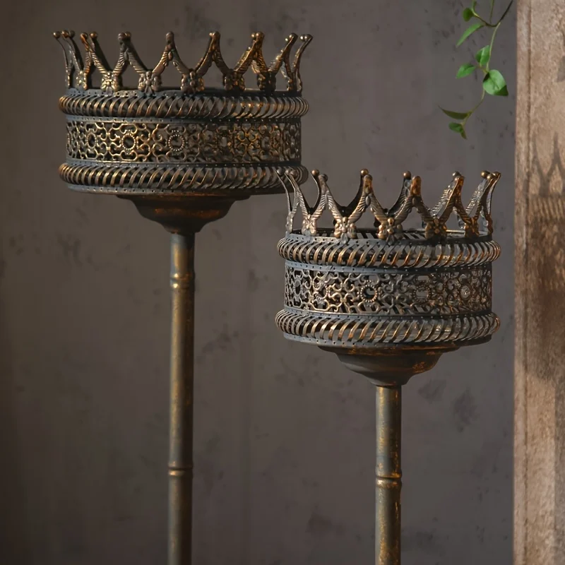 Crown-Shaped Standing Flower Pot with Base Luxury Wrought Iron Large Plant Pot Vase Home Decoration Garden Accessories