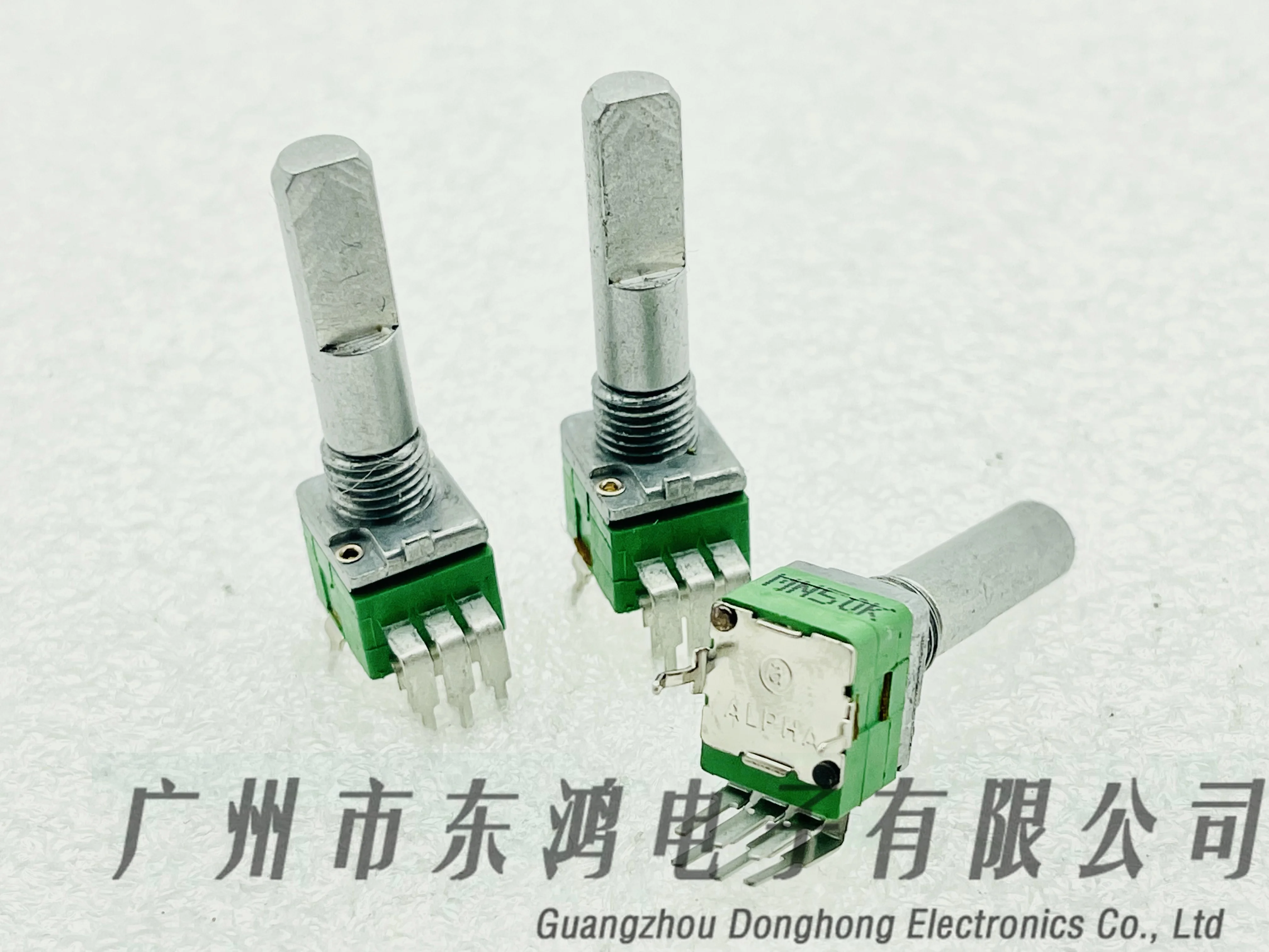 1PCS taiwan Precision Dual Potentiometer M50K with center positioning power amplifier  Mixer shaft length 25mm