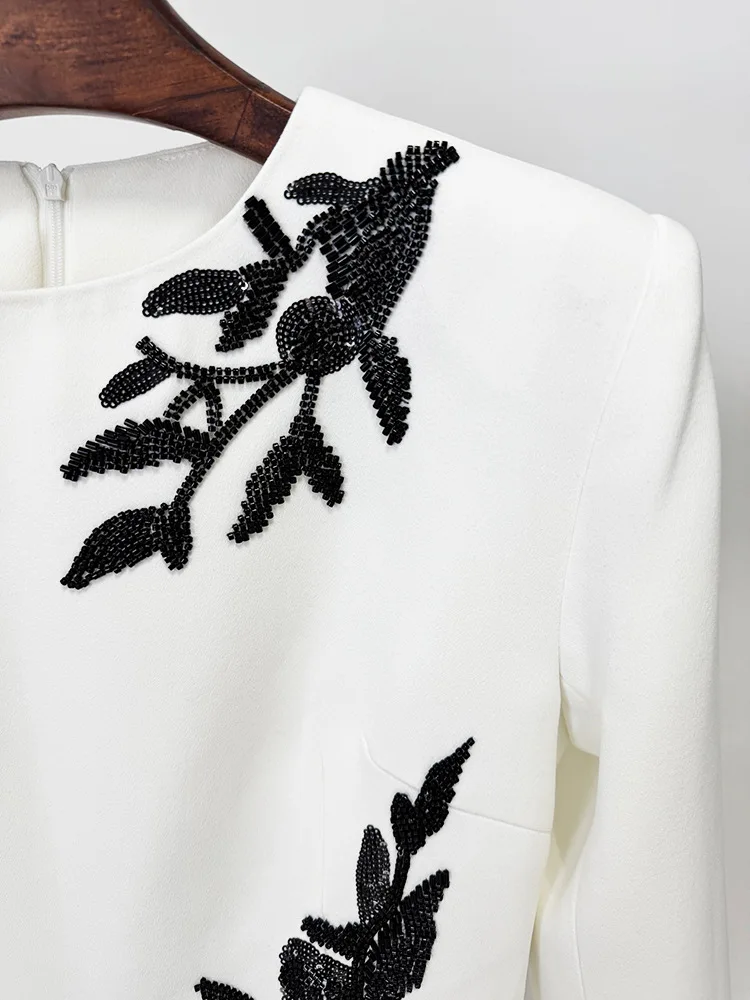 ชุดเดรสยาวทรงเข้ารูปสไตล์อเมริกัน ดีไซน์หรูหราสำหรับงานสังคม คอทรงกลม แขนยาว ประดับลูกปัดลายดอกไม้ เอวสูง ผ่าข้าง