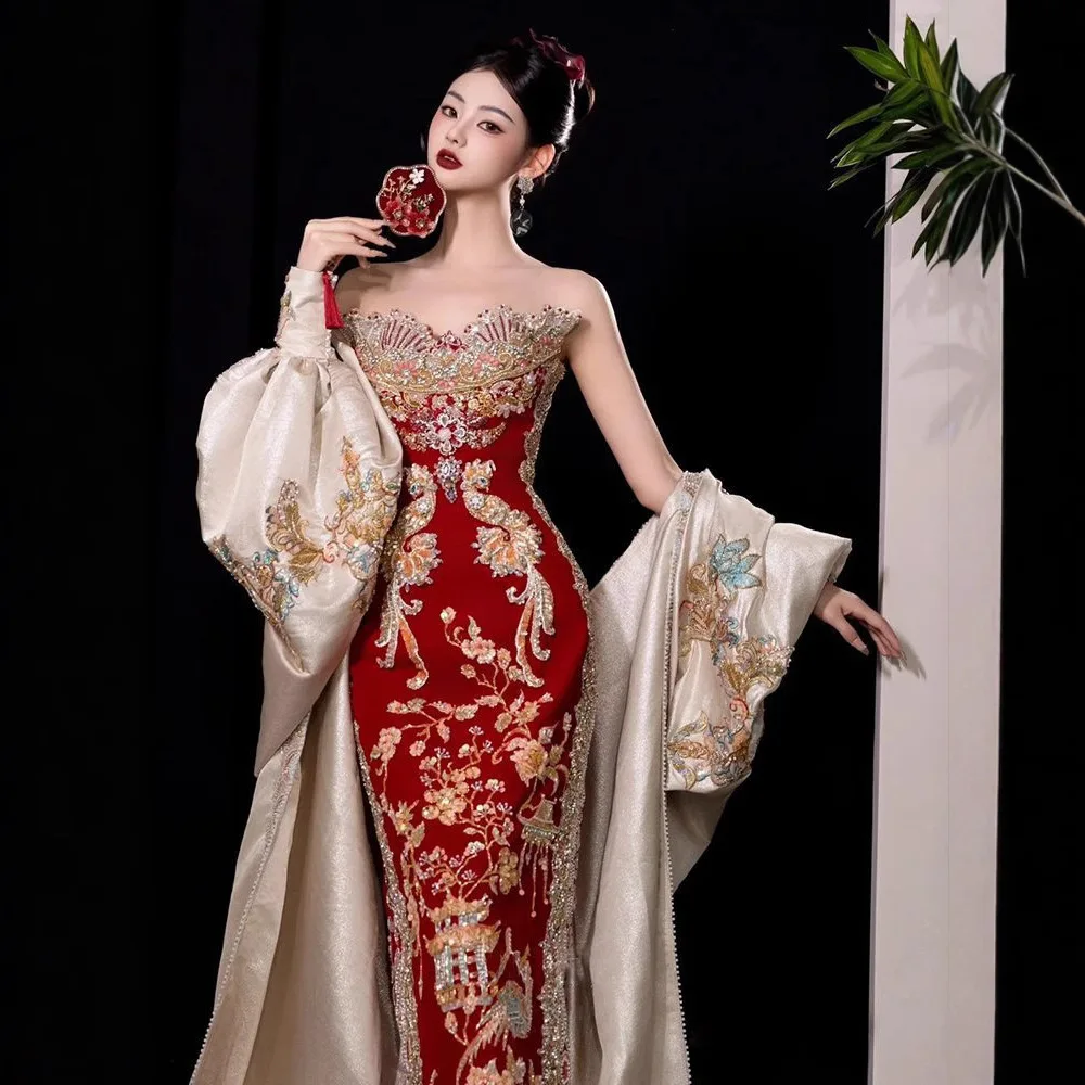 Vestido de novia tradicional chino XiuheVestido de novia con chal TrainToast ceremonia saliente vestido de novia de estilo chino indonesio