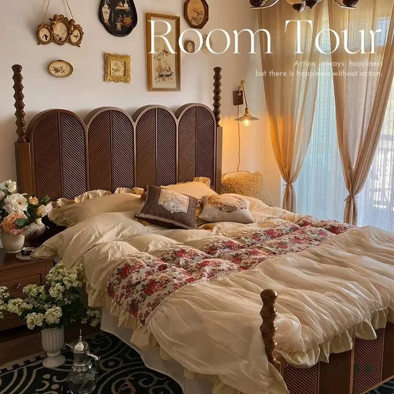 French retro medieval solid wood bed master bedroom simple 1.8 meters double high-end atmosphere small apartment storage