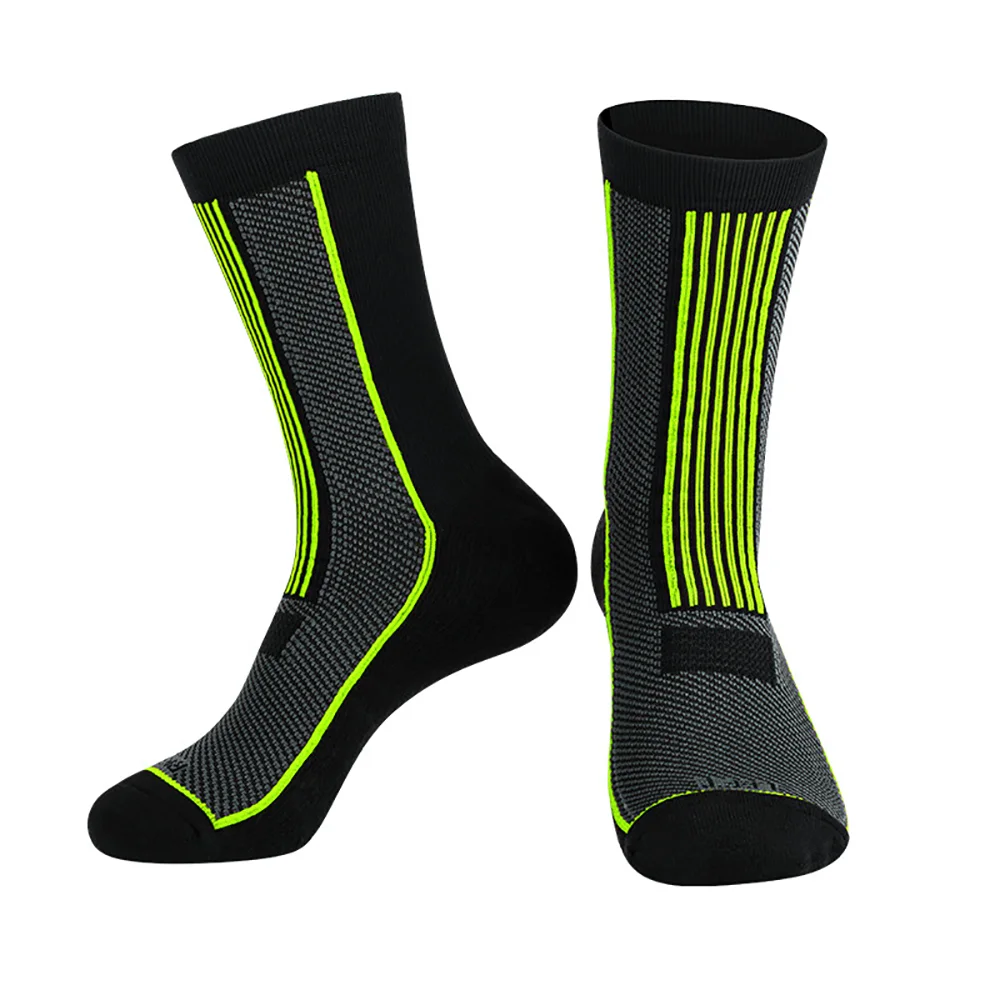 

Motorcycle Socks Soft Comfortable Mid Length Socks Universal For All Seasons Breathability Motorcycle Riding Socks Thickening