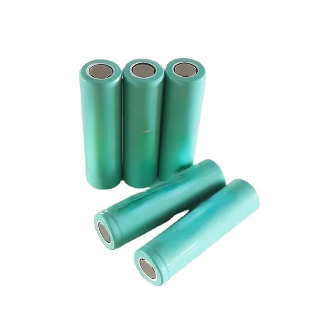 Factory Price High quality stock cylindrical lithium cell  3.7V 2600mAh li ion rechargeable battery 18650