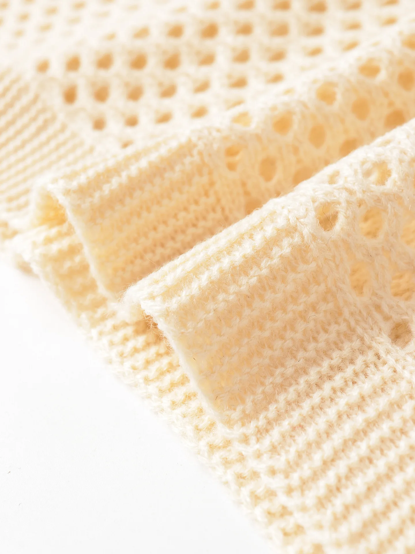 Cross-border new women's fashion internet celebrity hot style loose V-neck contrast knitted top hollow sweater versatile