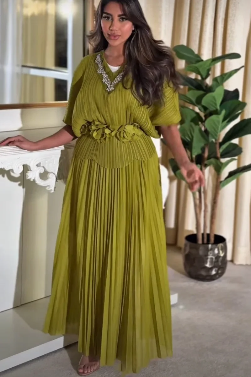 Modische Plissierte 2-Teilige Sets Damen-Outfit Sommerkleidung Fledermausärmel-Top Langer Rock Anzug OL-Stil Zweiteiliges Kleiderset