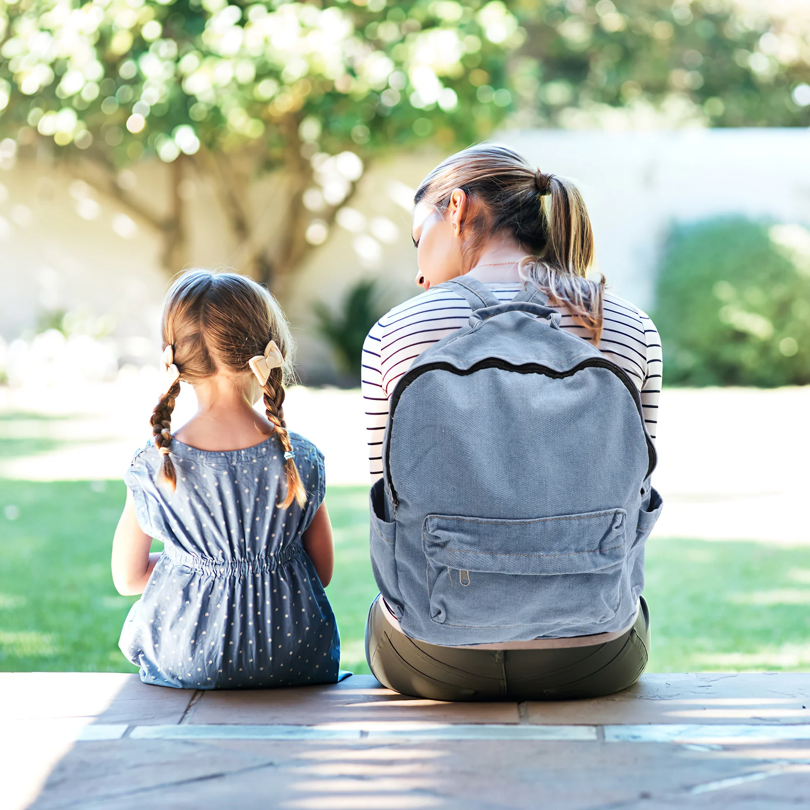 Ransel Denim Biru Muda Kasual Retro Multifungsi Kapasitas Besar Tas Sekolah Ransel Pelajar Tas Harian untuk Perjalanan