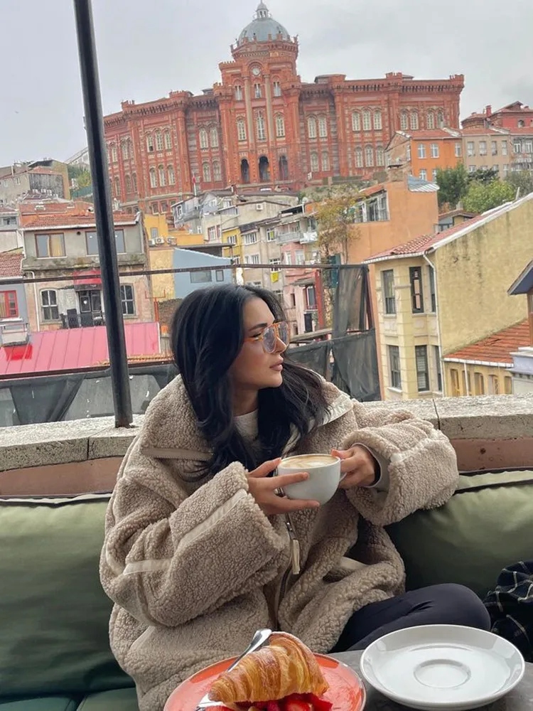 

Women Autumn Winter Jacket Loose Windproof Cashmere Casual Outdoor Zipper Jacket