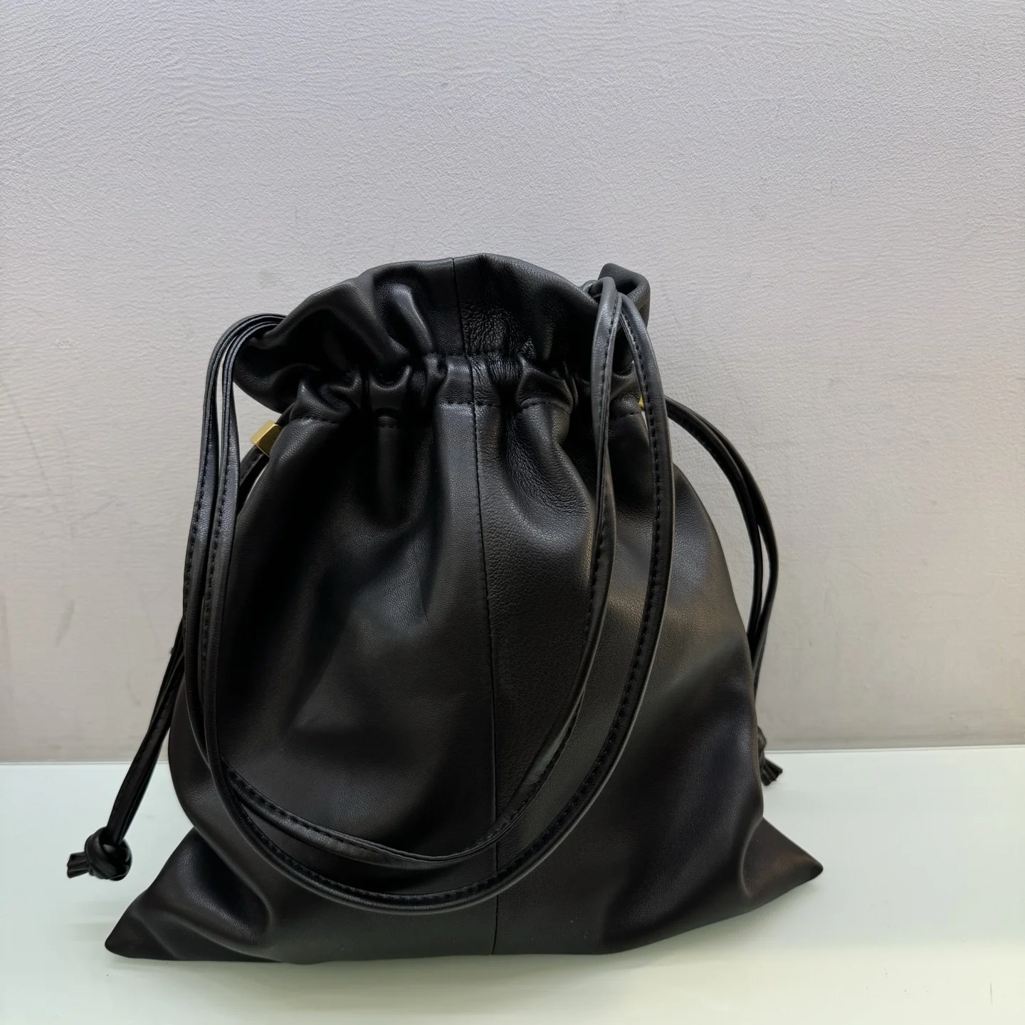 Women's New Versatile Sheepskin Drawstring Fortune Bucket Bag