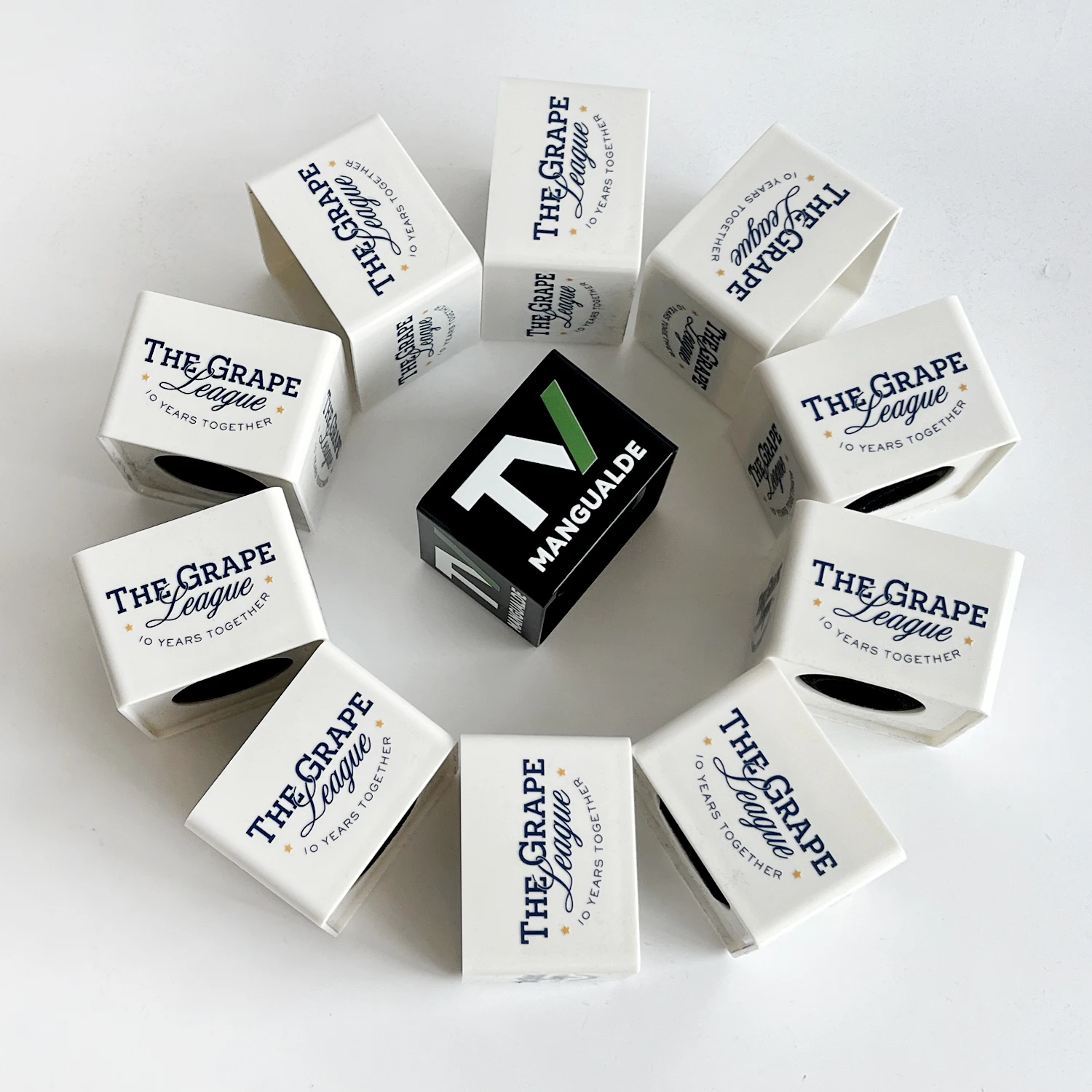 Customized Square Shaped TV Interview Mic Cube Box Custom Logo For Microphone Flag Stand Square Cube Shape Microphone Interview