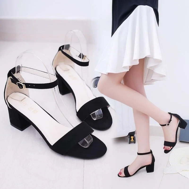 Summer Elegant Round Toe Sexy Thick Soled Casual Sandals Fashionable Best Selling New Comfortable Large Size Women's Shoes view 4