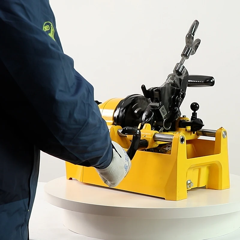 Portable Electric Pipe Threading Machine ZK25 Hot Sale From China Factory For 1/2-1inch Pipe Power Pipe Threading Machine