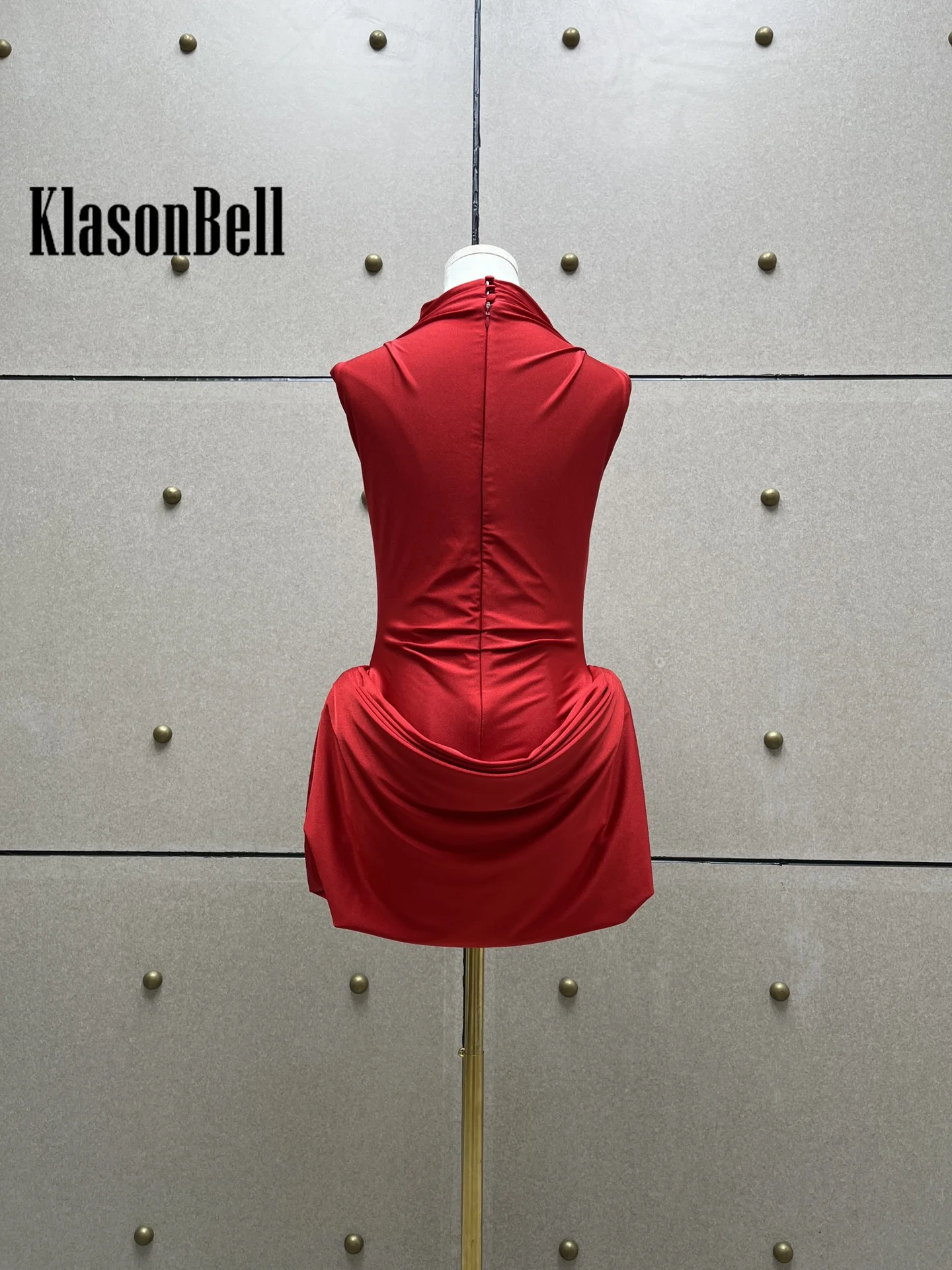 8.24 KlasonBell Women Temperament Fashion Red Banquet Evening Dress Stand Collar Sleeveless Ruched Package Hip Short Dress