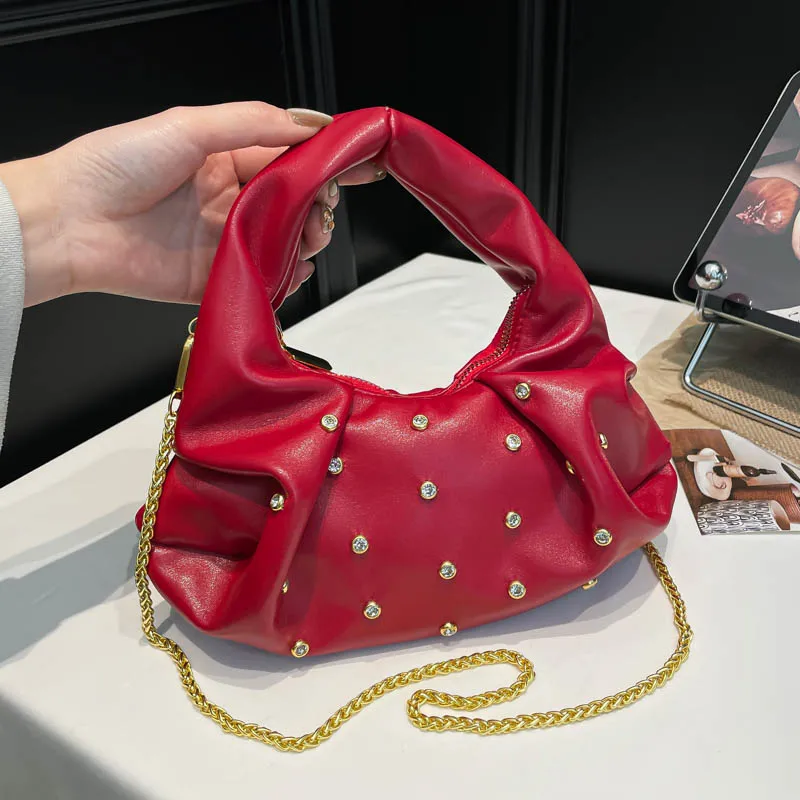 

Маленькие сумки-полумесяцы на цепочке для женщин, лето 2026, дизайнерские люксовые маленькие сумочки, женские сумки с заклепками, сумки и кошельки